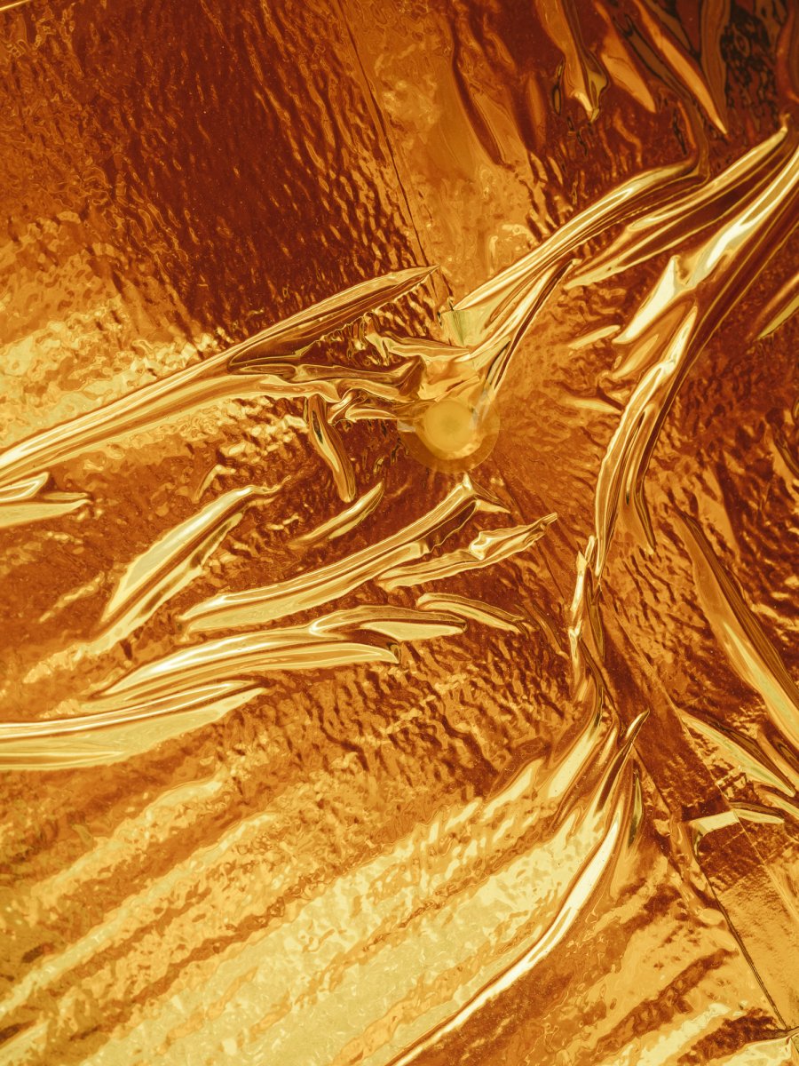 The Past is the Key to the Future - Jan Richard Heinicke