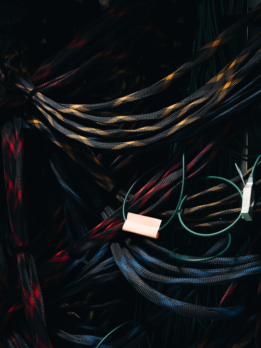 The Past is the Key to the Future - Jan Richard Heinicke